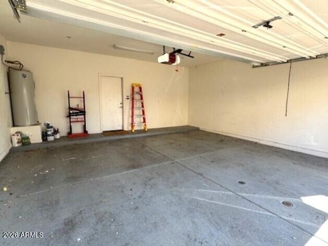 3827 E TRIGGER Way, Gilbert, AZ 85297