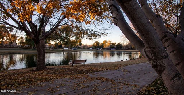 3827 E TRIGGER Way, Gilbert, AZ 85297