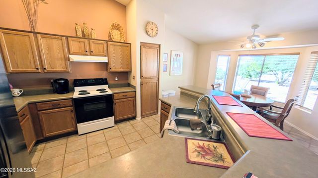 38774 S Desert Bluff Drive, Tucson, AZ 85739