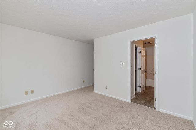 4829 Ossington Court, Indianapolis, IN 46254