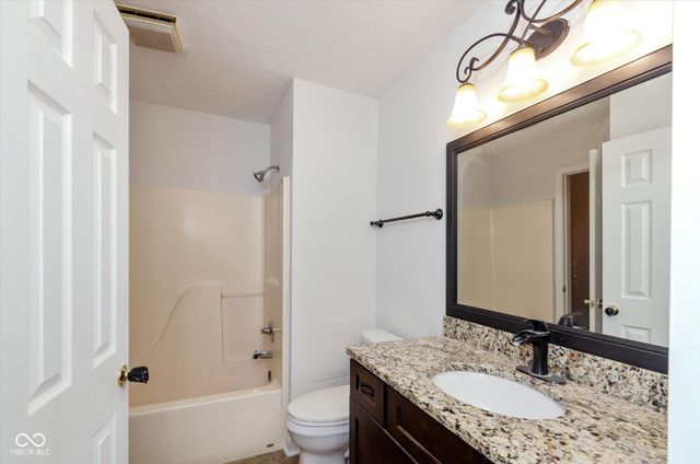 4829 Ossington Court, Indianapolis, IN 46254