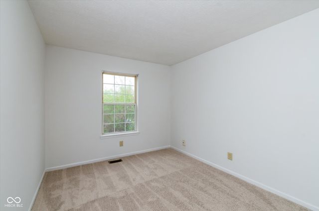 4829 Ossington Court, Indianapolis, IN 46254