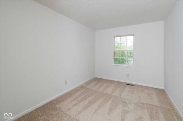 4829 Ossington Court, Indianapolis, IN 46254