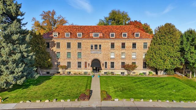 852 N Summit Blvd, Spokane, WA 99201