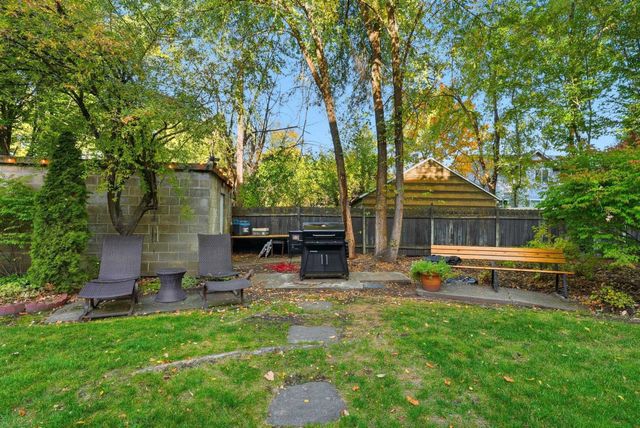 852 N Summit Blvd, Spokane, WA 99201