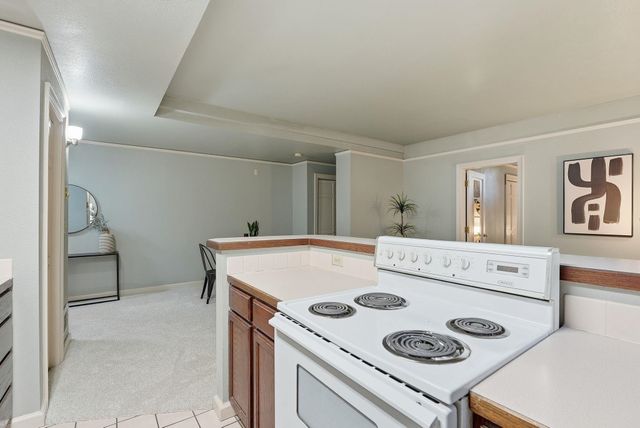 852 N Summit Blvd, Spokane, WA 99201