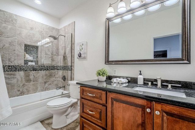 1001 N QUAIL Lane, Gilbert, AZ 85233