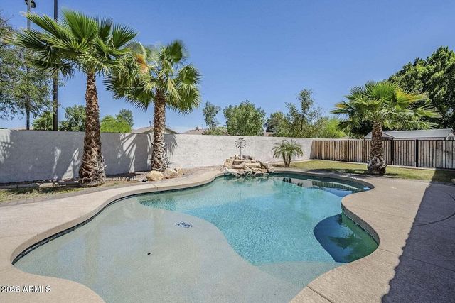 1001 N QUAIL Lane, Gilbert, AZ 85233