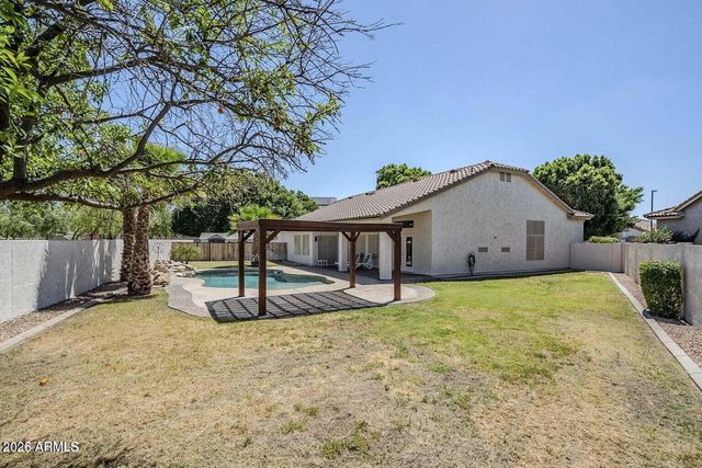 1001 N QUAIL Lane, Gilbert, AZ 85233