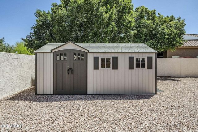 1001 N QUAIL Lane, Gilbert, AZ 85233