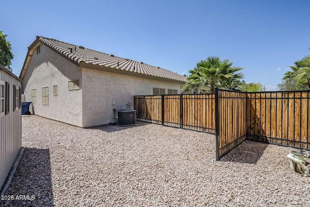 1001 N QUAIL Lane, Gilbert, AZ 85233