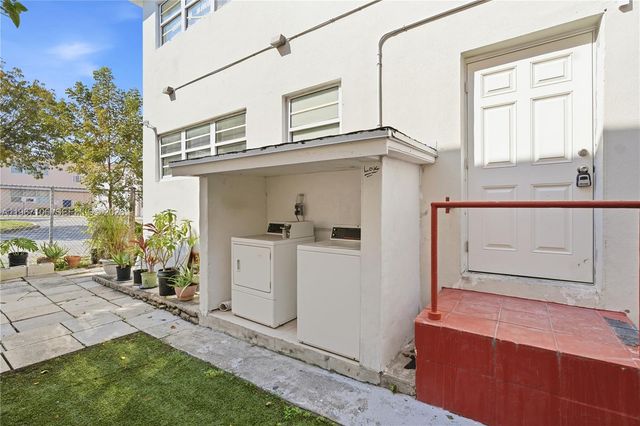 7530 Dickens Ave 2, Miami Beach, FL 33141