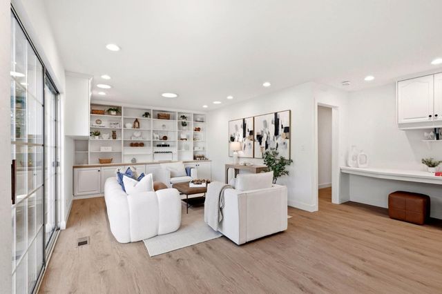 10 Darryl Drive, Campbell, CA 95008