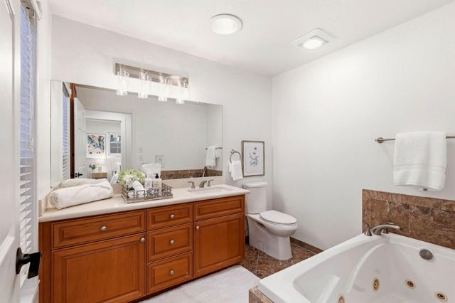 10 Darryl Drive, Campbell, CA 95008