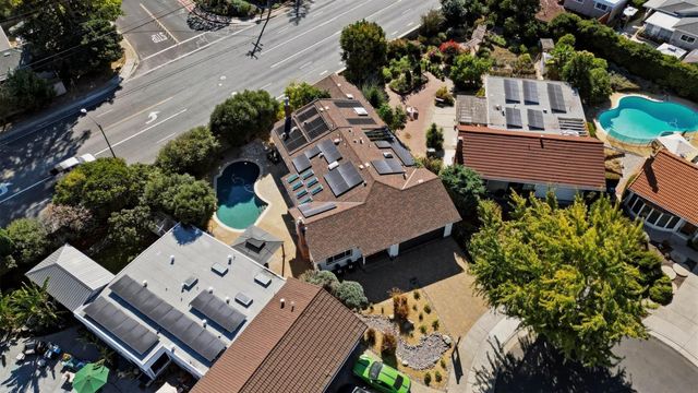 10 Darryl Drive, Campbell, CA 95008