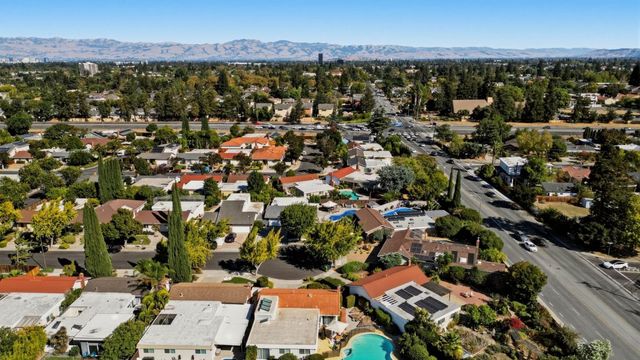 10 Darryl Drive, Campbell, CA 95008