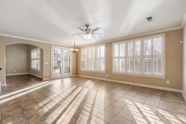 8841 RIVER PINE DR, Cordova, TN 38016