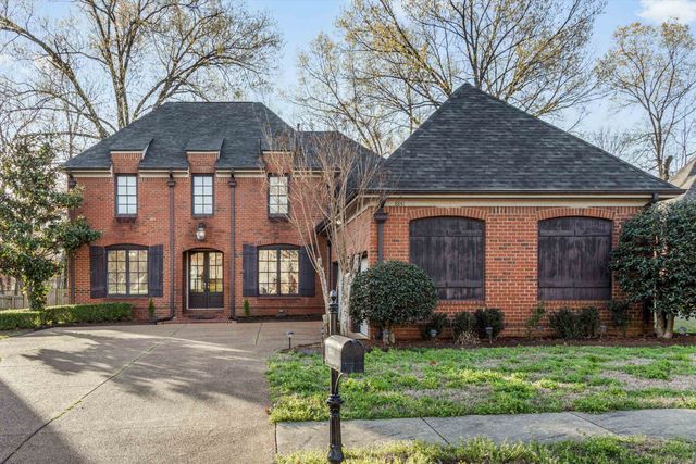 8841 RIVER PINE DR, Cordova, TN 38016