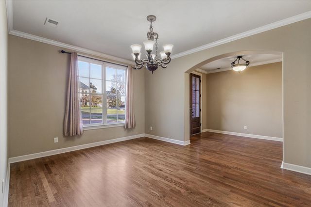 8841 RIVER PINE DR, Cordova, TN 38016