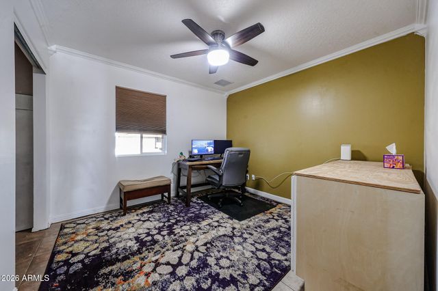 6037 W MARCONI Avenue, Glendale, AZ 85306