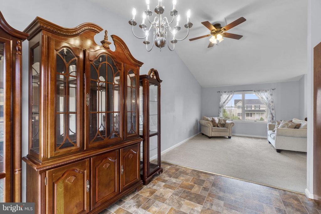 Image 11 of property listing at 9 IRONMASTER CT, Thurmont, MD 21788