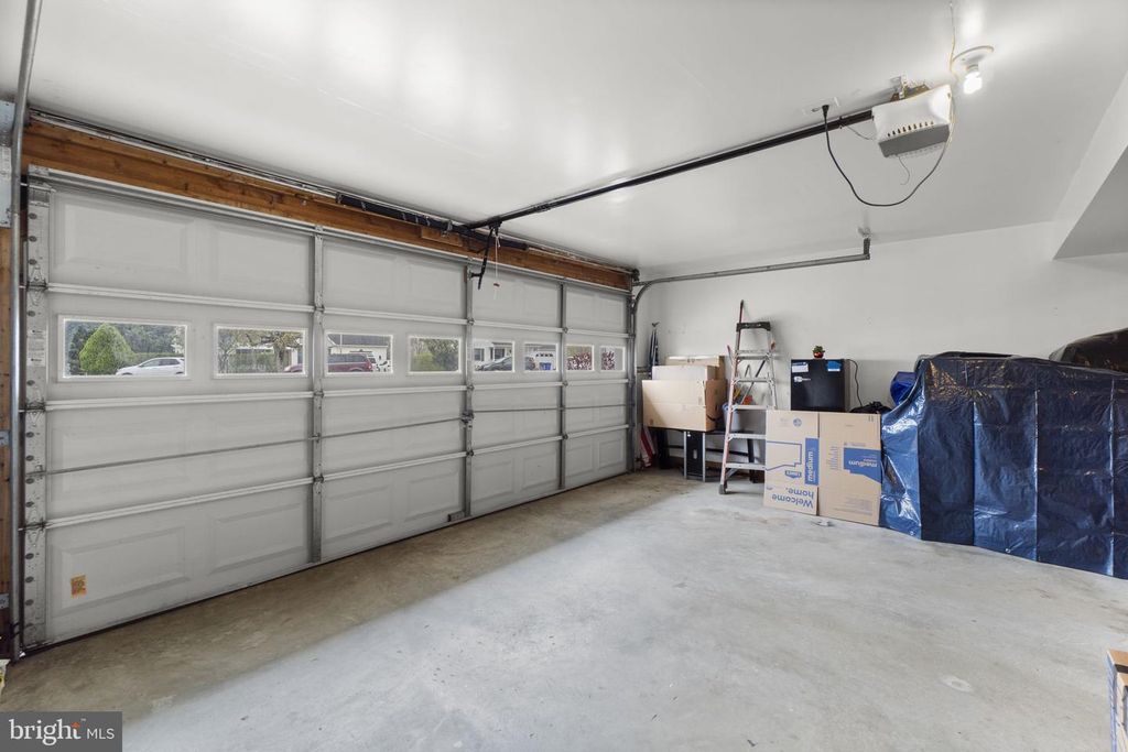 Image 31 of property listing at 9 IRONMASTER CT, Thurmont, MD 21788