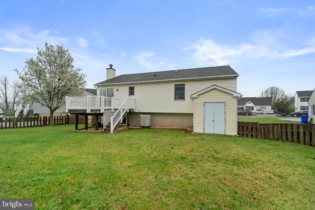 Image 36 of property listing at 9 IRONMASTER CT, Thurmont, MD 21788