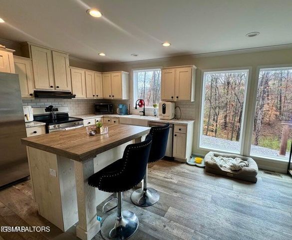 3616 Plaza Way, Pigeon Forge, TN 37863