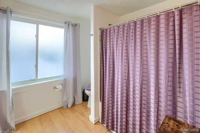 238 E Nepessing Street, Lapeer, MI 48446