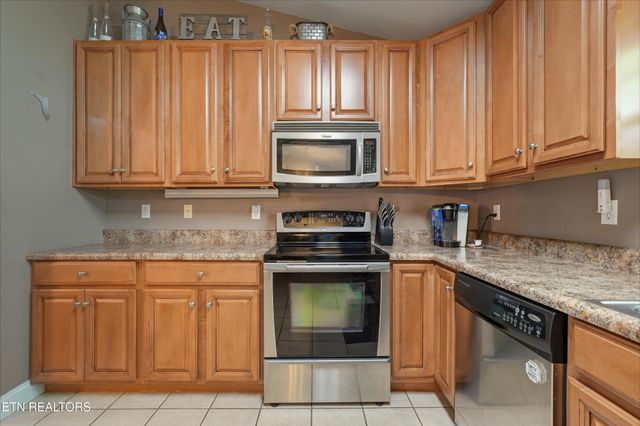 4094 Mountain Vista Rd, Knoxville, TN 37931