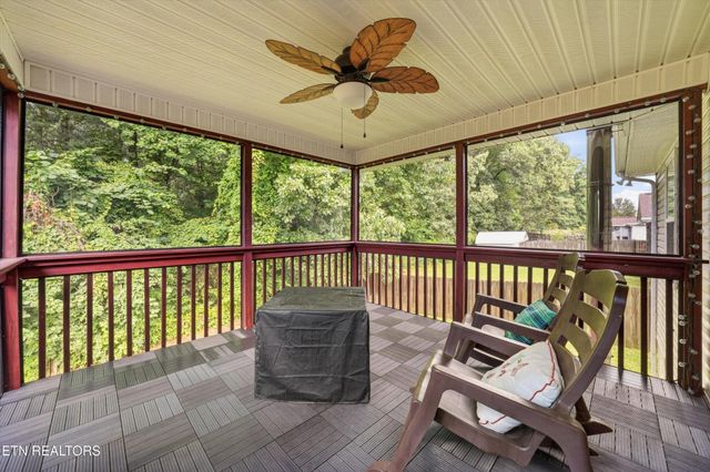 4094 Mountain Vista Rd, Knoxville, TN 37931