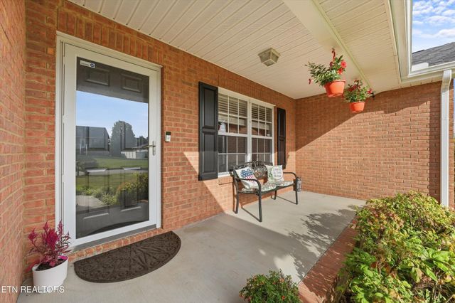 4094 Mountain Vista Rd, Knoxville, TN 37931