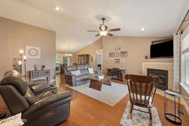 4094 Mountain Vista Rd, Knoxville, TN 37931