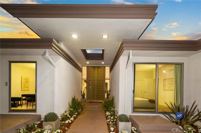 598 Camillo Road, Sierra Madre, CA 91024