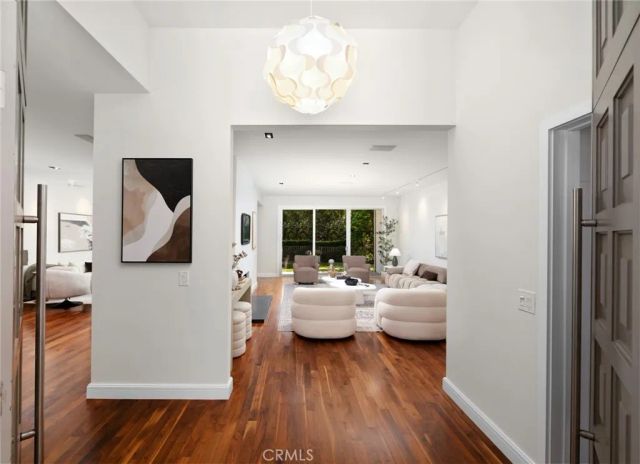 598 Camillo Road, Sierra Madre, CA 91024