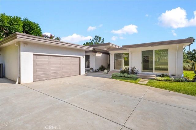 598 Camillo Road, Sierra Madre, CA 91024