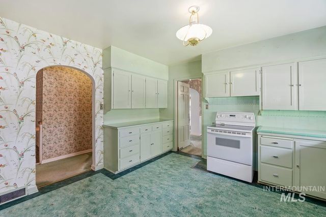 123 Fillmore St, Twin Falls, ID 83301