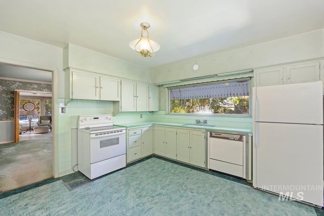 123 Fillmore St, Twin Falls, ID 83301