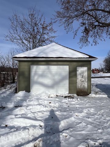 W841 Pete Reak Road, Randolph, WI 53956