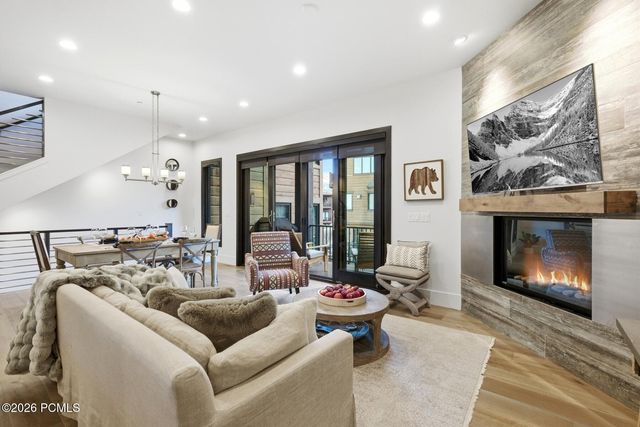 4264 Willow Draw Drive Unit 904, Park City, UT 84098