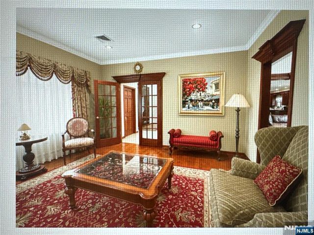 604 Grandview Terrace, Franklin Lakes, NJ 07417