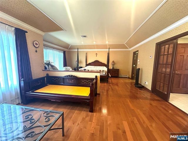 604 Grandview Terrace, Franklin Lakes, NJ 07417