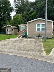 509 Emory Lane, Loganville, GA 30052