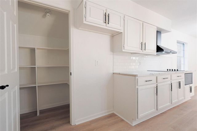 11611 Sagedowne Lane, Houston, TX 77089