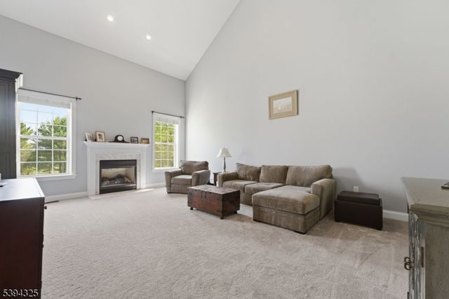 23 Crestview Drive, Clinton Twp., NJ 08809