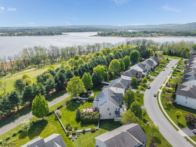 23 Crestview Drive, Clinton Twp., NJ 08809
