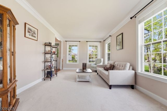 23 Crestview Drive, Clinton Twp., NJ 08809