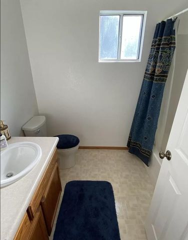 18537 N Dome Ct, Groveland, CA 95321