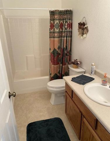 18537 N Dome Ct, Groveland, CA 95321