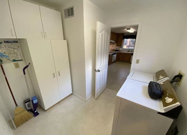 18537 N Dome Ct, Groveland, CA 95321